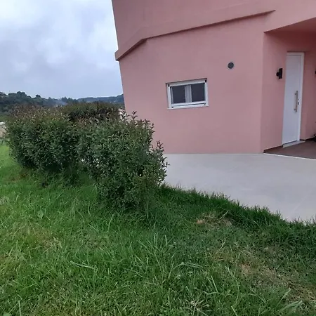 2 With A Pool And Views Apartment